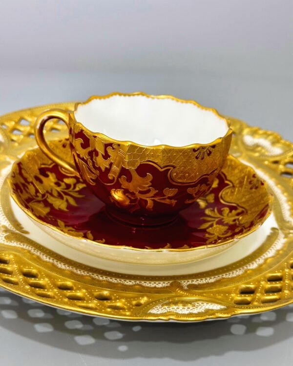 Royal Crown Derby Fincan - Görsel 5